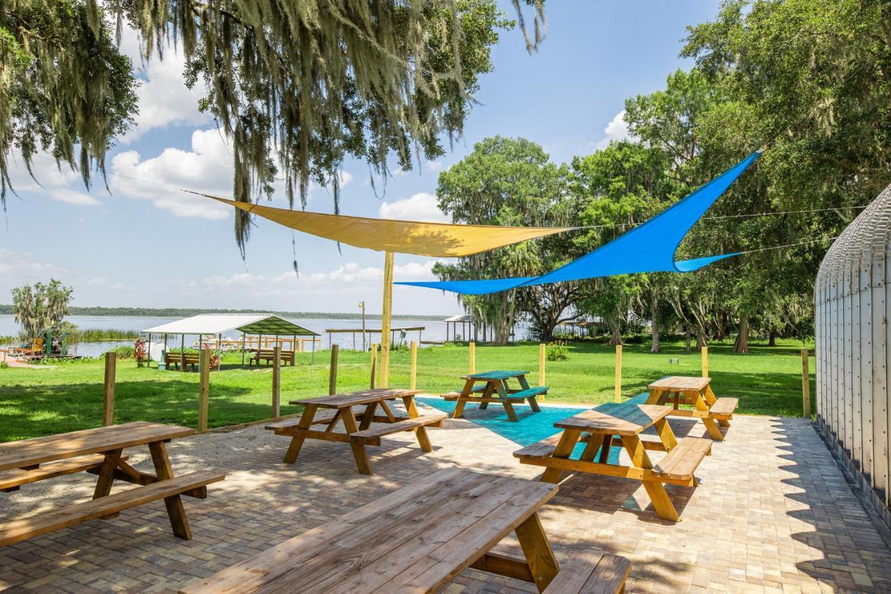 Idlewild Lodge And Rv Park Lake Panasoffkee Екстериор снимка